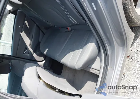 2023 Hyundai Elantra Sel z USA, uszkodzony, nr VIN KMHLS4AG3PU412874